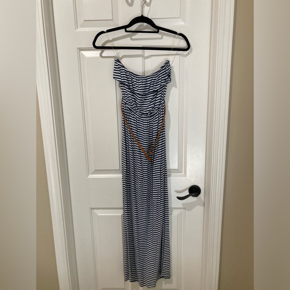 Stripped Maxi Dress with belt